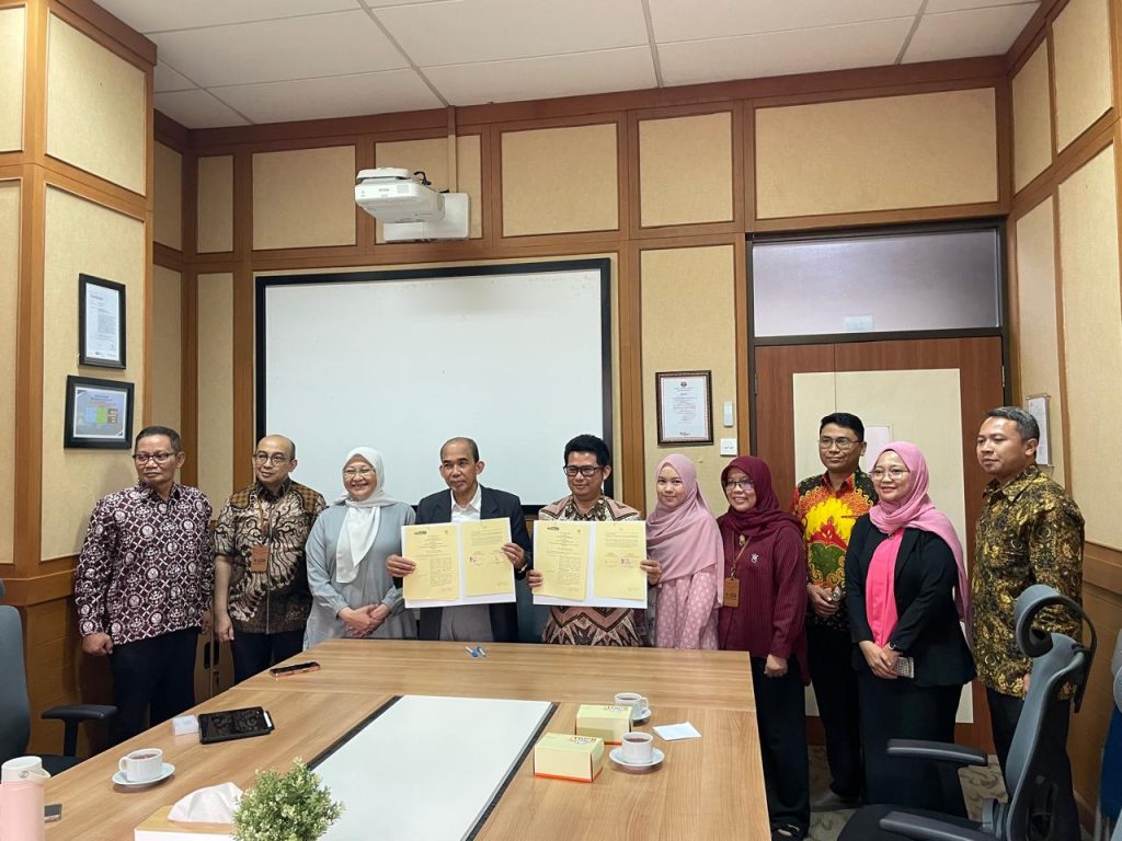 “Perkuat Jejaring Pendidikan Tinggi, Sekolah Pascasarjana Universitas Pendidikan Indonesia dan Universitas 17 Agustus 1945 Cirebon Jalin Kemitraan Strategis”